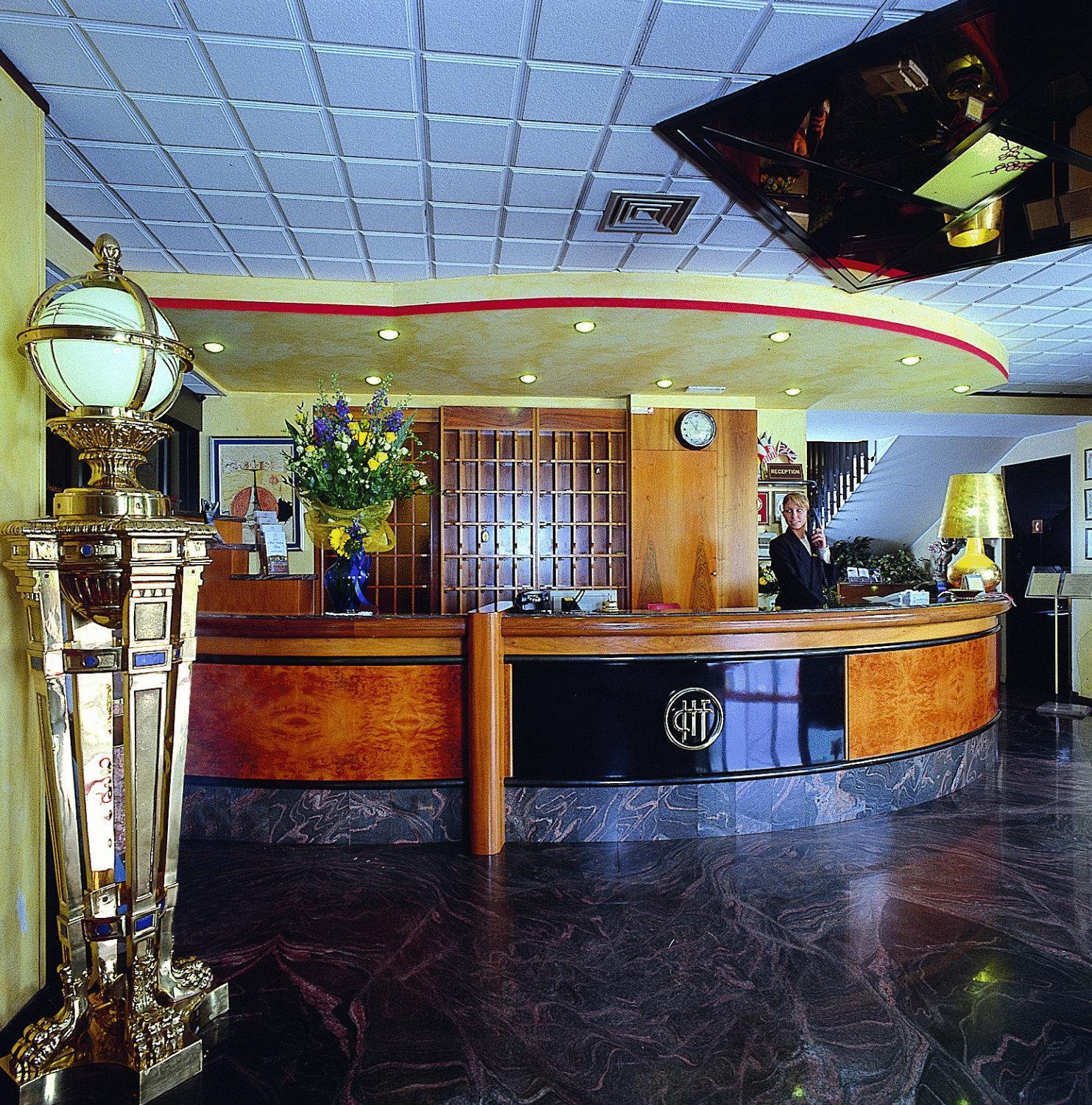 Hotel Faro Montichiari Exteriör bild
